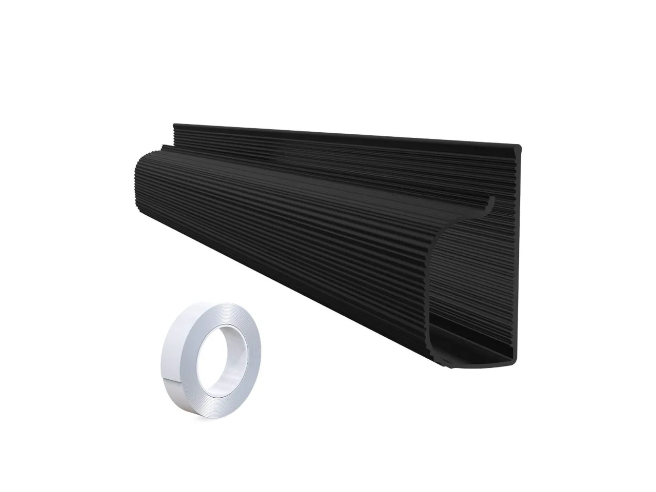 Kabelgoot langs de onderrand van een bureau voor monitor- en laadkabels