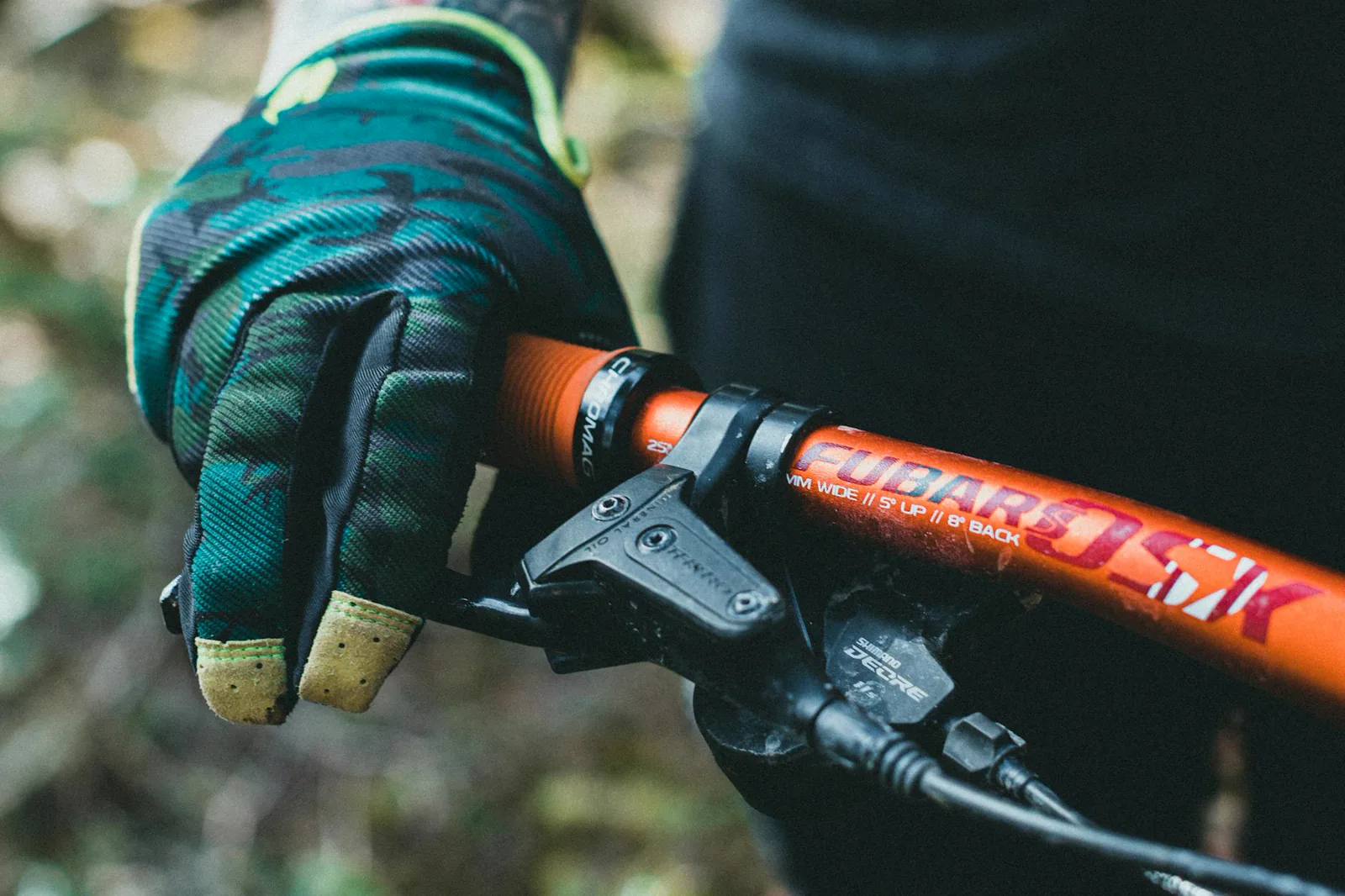 Beste MTB handschoenen: trail, enduro en bikepark vergeleken